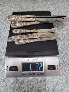 Towle Sterling Silver Blade Knives Set Of 8. Prced Below Current  Market Vale